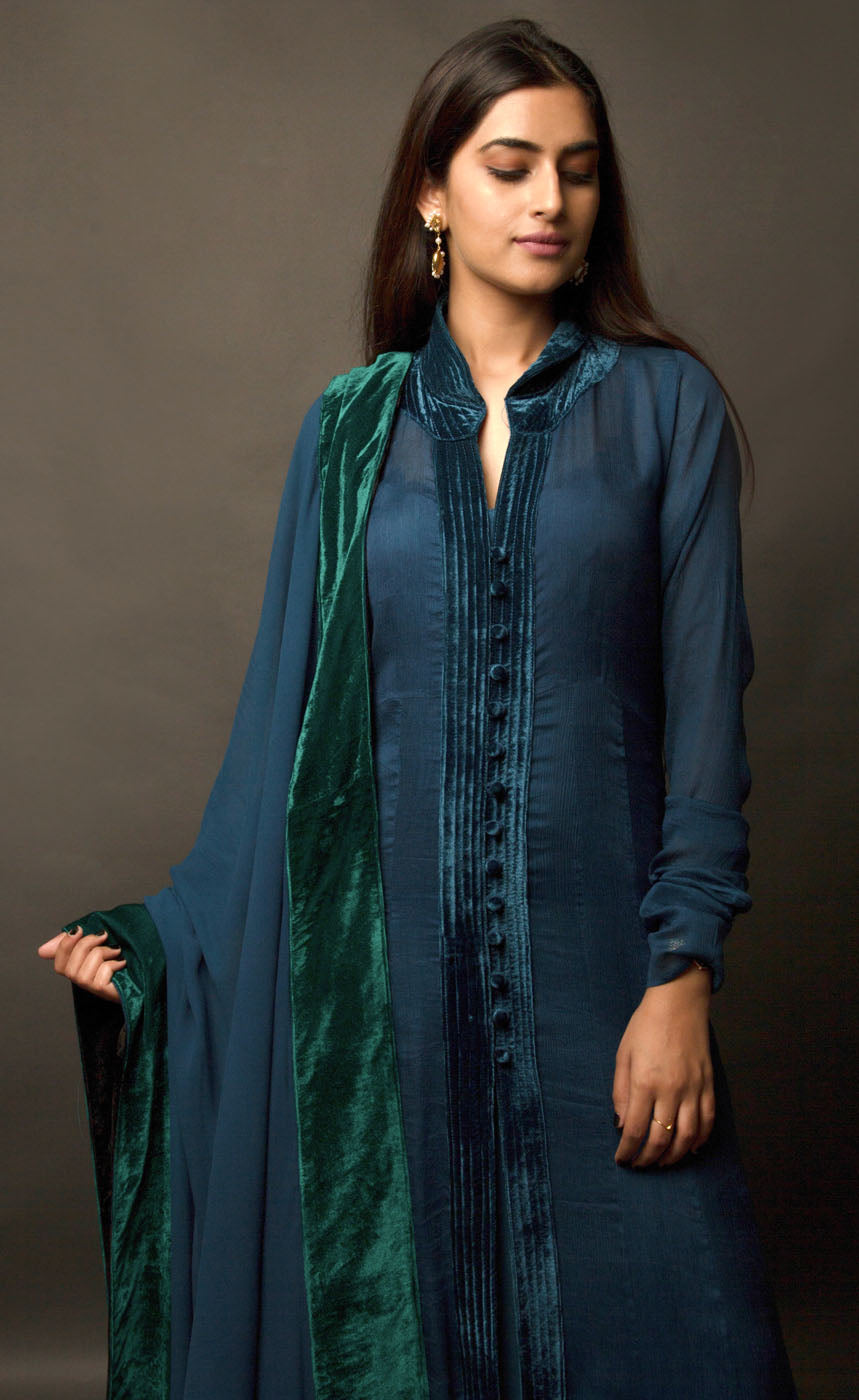 AAYARON Women Gown Green, Black Dress - Buy AAYARON Women Gown Green, Black  Dress Online at Best Prices in India | Flipkart.com